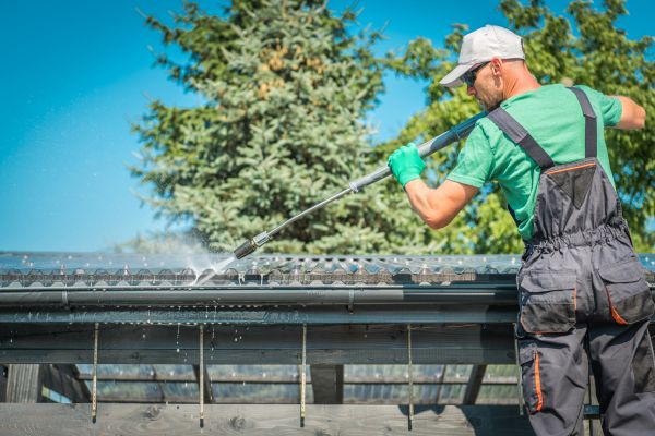 Gutter Power Washing in Bloomington