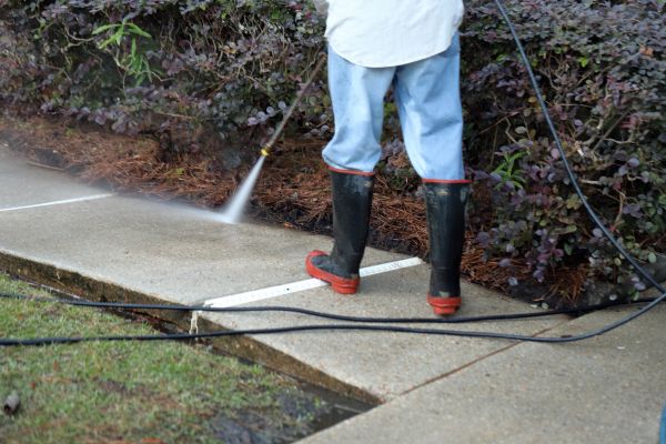Sidewalk Washing in Bloomington