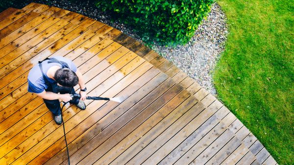 Deck Pressure Cleaning in Bloomington
