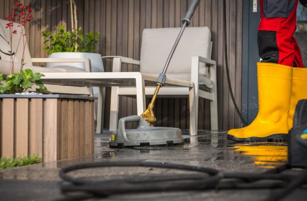 Townhouse Patio Cleaning in Bloomington
