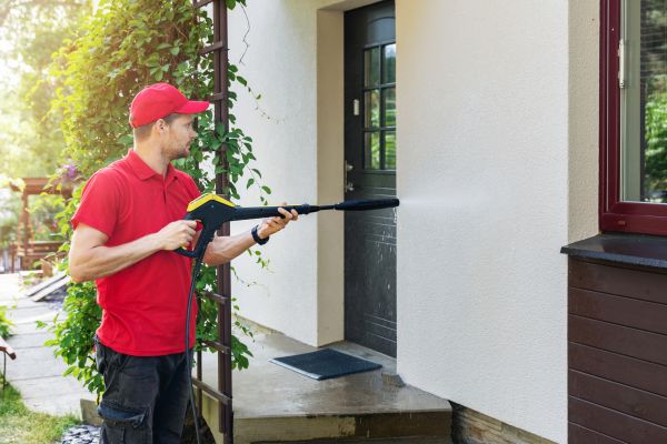 High Pressure Cleaning in Bloomington