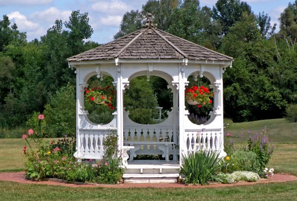 Gazebo Cleaning in Bloomington